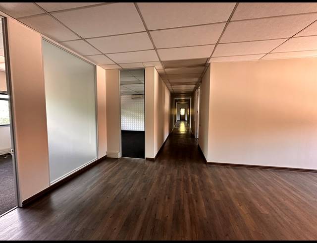 404M² OFFICE TO LET IN PARKTOWN